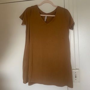 Brown dress with pockets